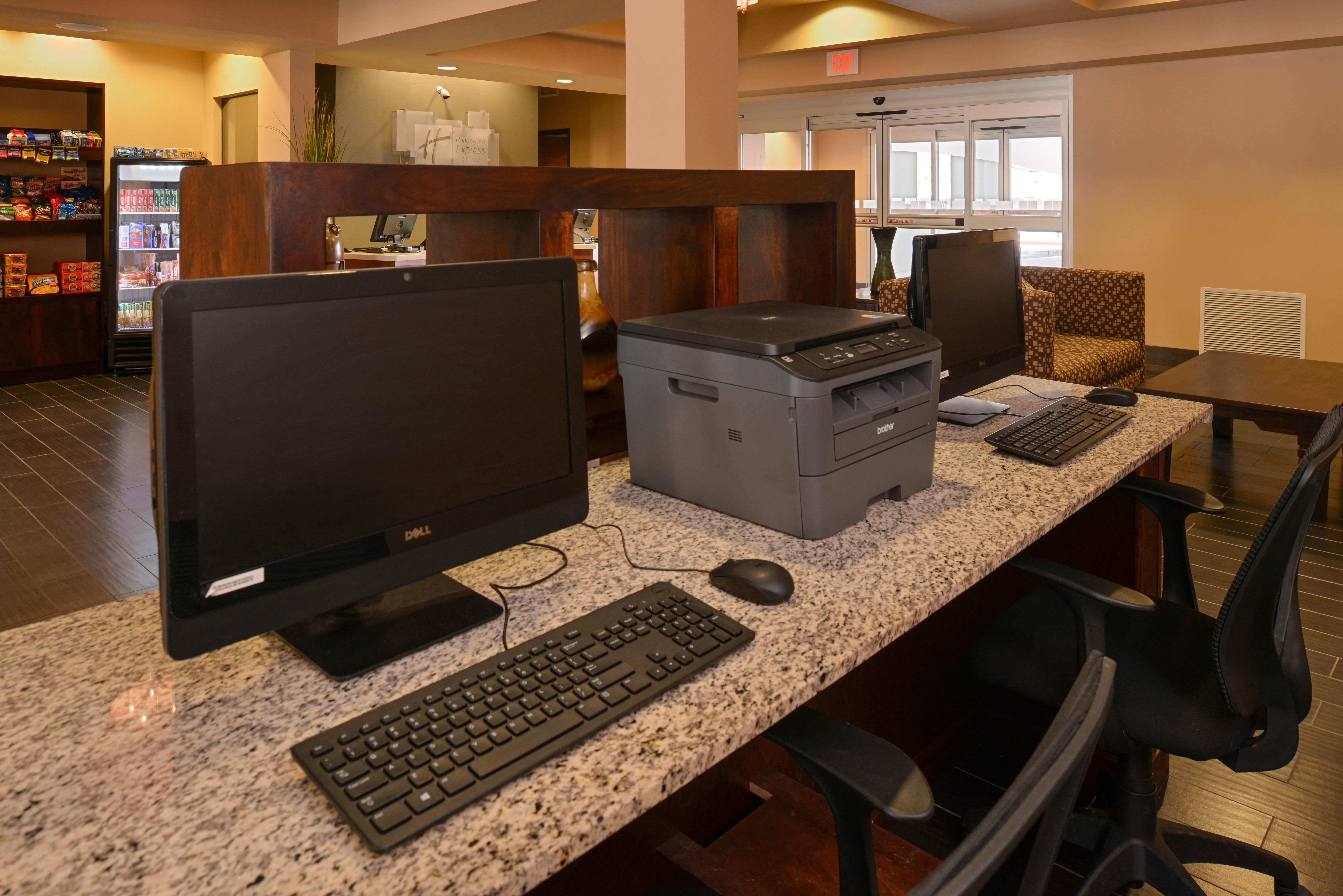 Holiday Inn Express & Suites Globe By Ihg Exterior photo