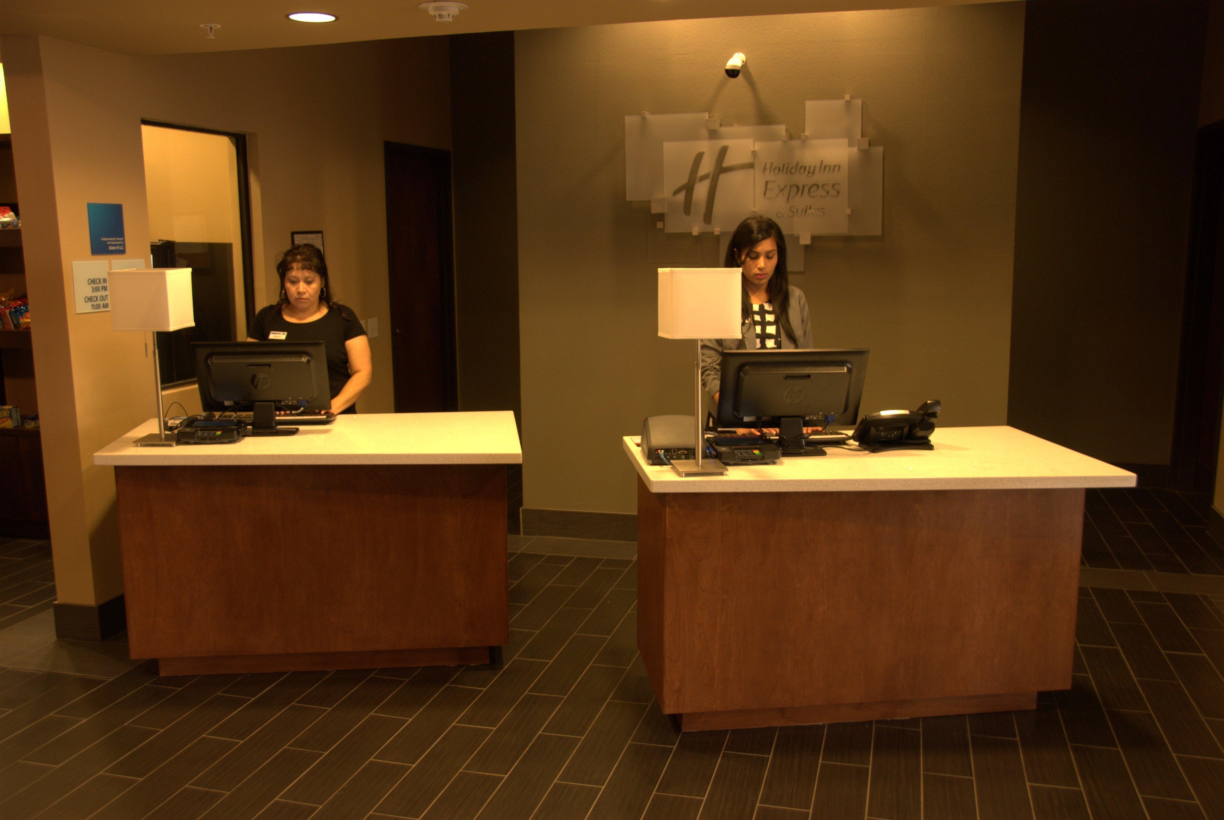 Holiday Inn Express & Suites Globe By Ihg Exterior photo