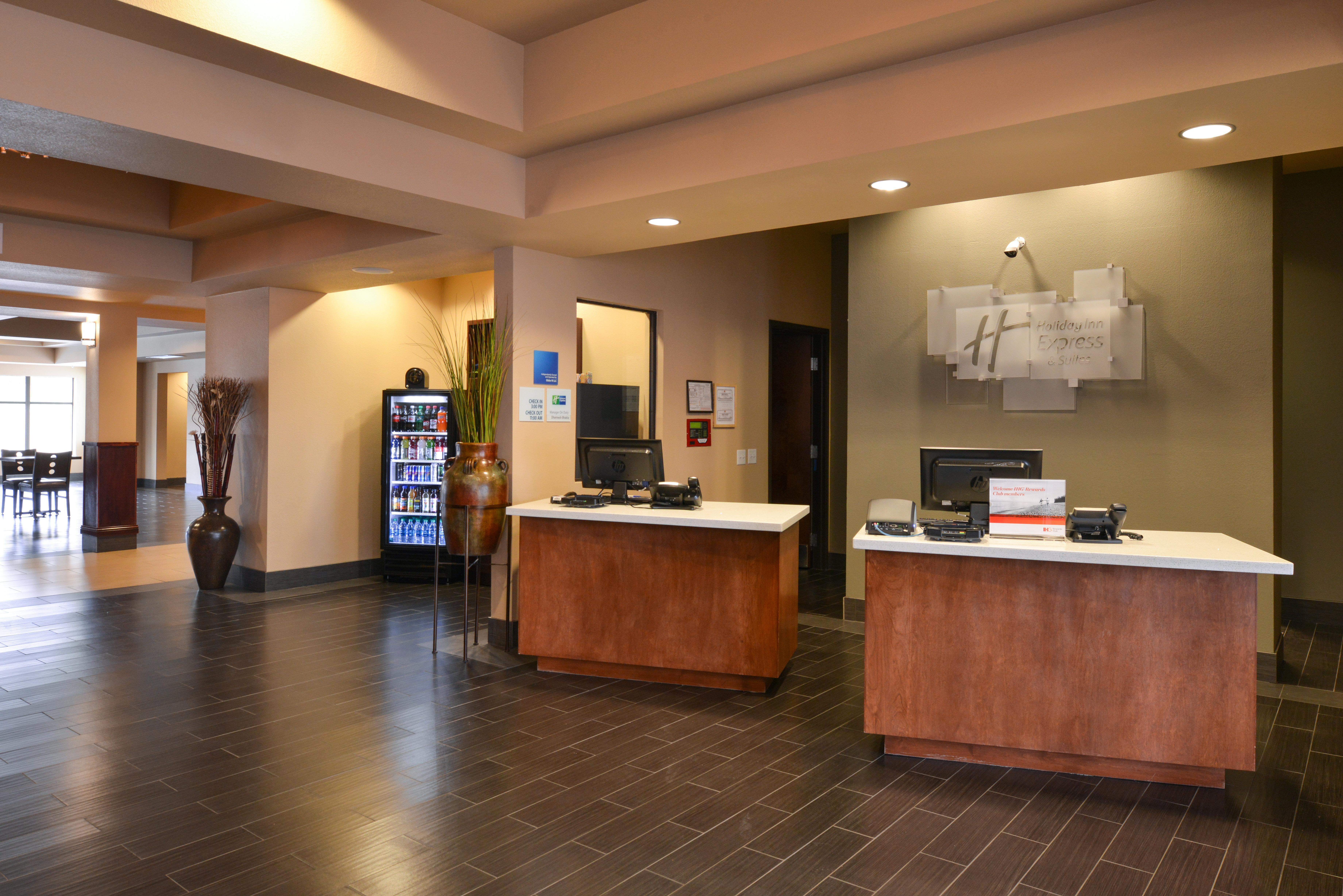 Holiday Inn Express & Suites Globe By Ihg Exterior photo