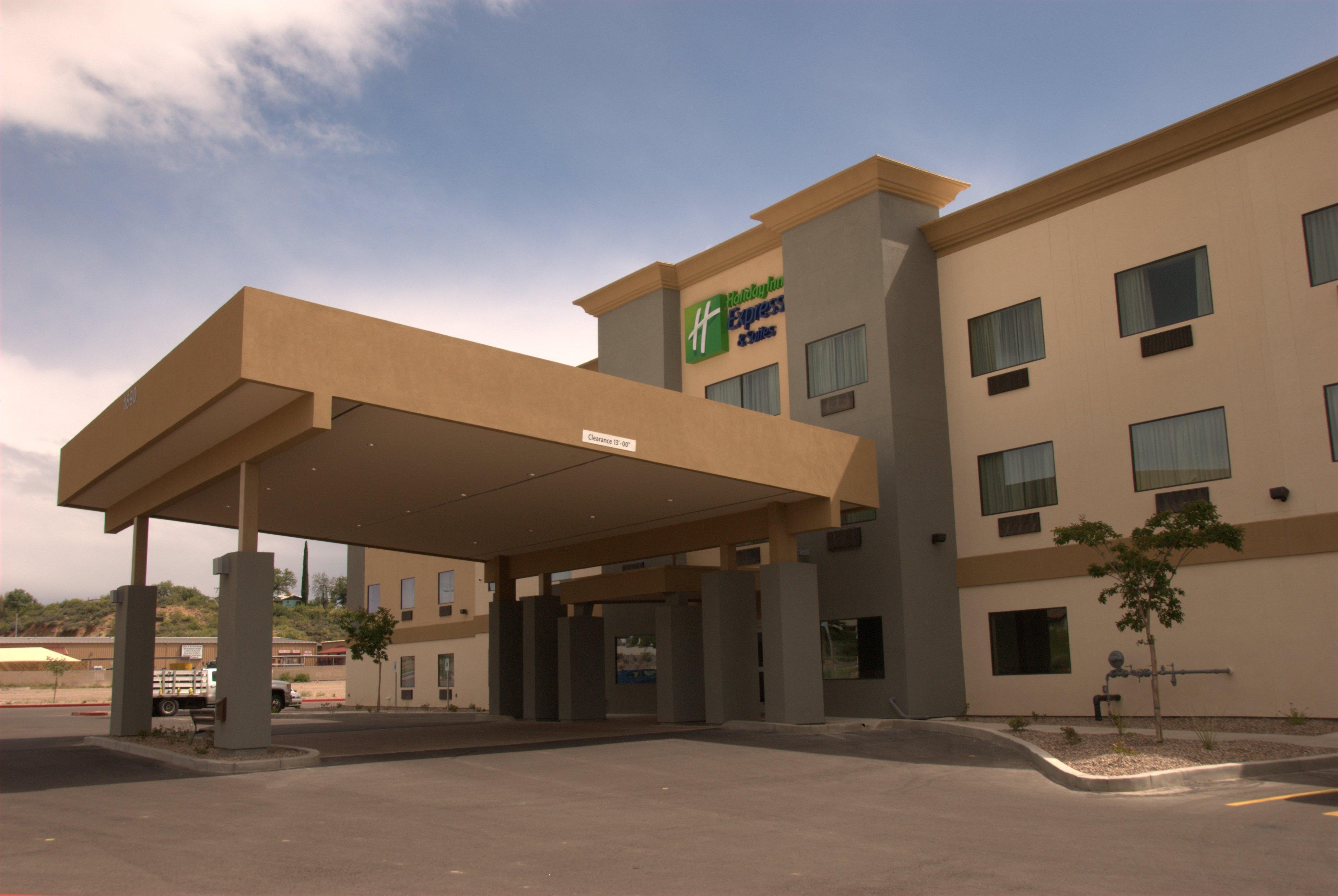 Holiday Inn Express & Suites Globe By Ihg Exterior photo