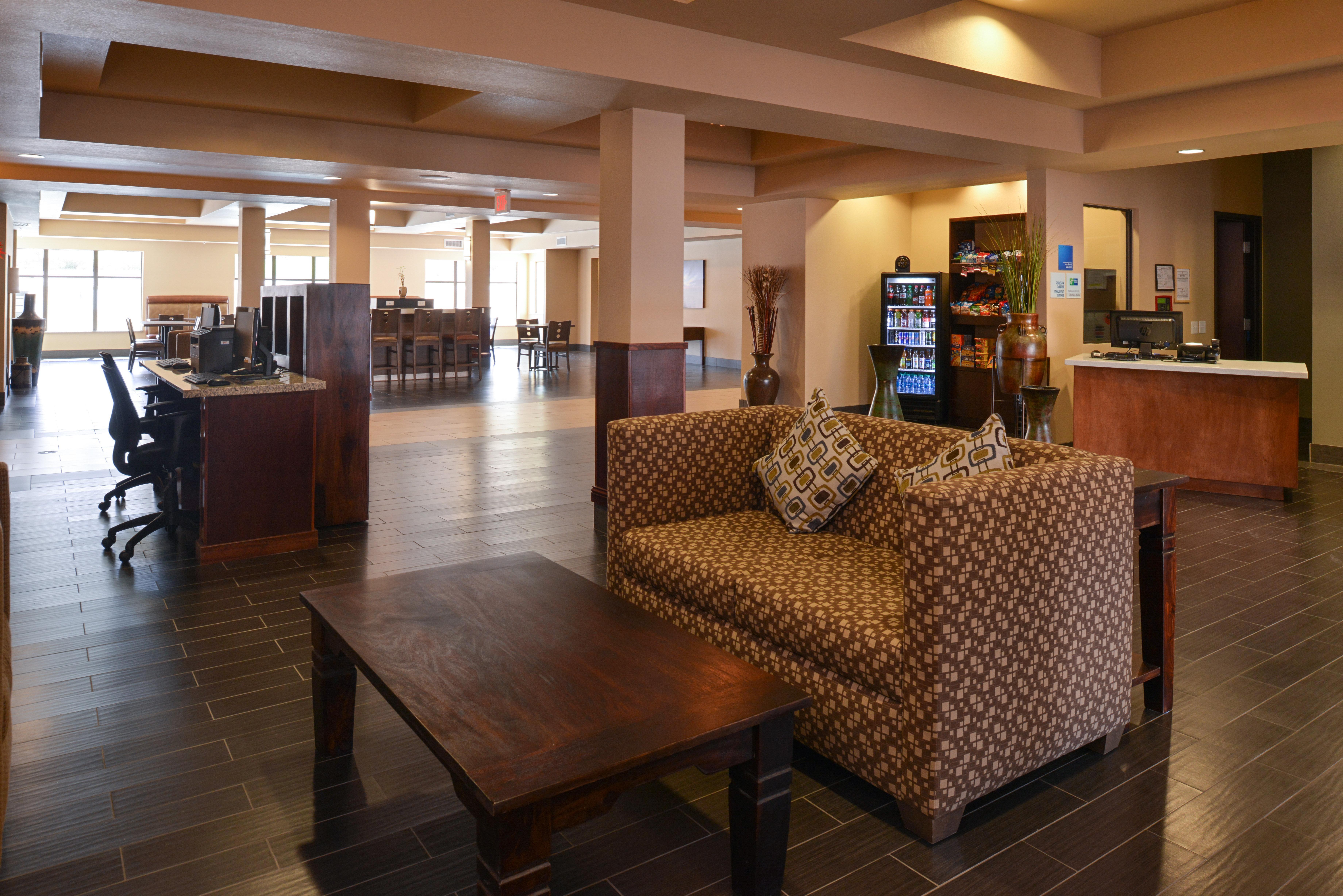 Holiday Inn Express & Suites Globe By Ihg Exterior photo